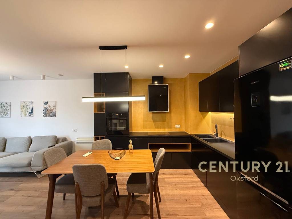 Japim me qira apartament 2+1+2 tek Kompleksi “Kontakt”!