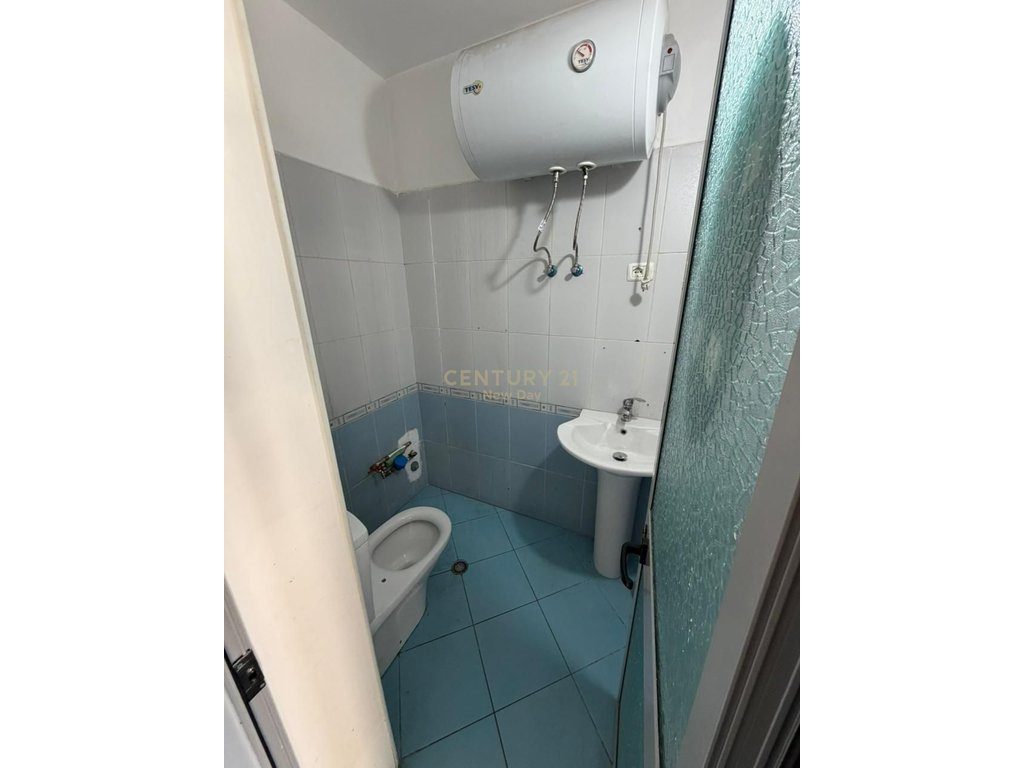 Ambient Komercial 1+1 Me Qira në Plazh, Durrës - 500€ | 91.2 m²