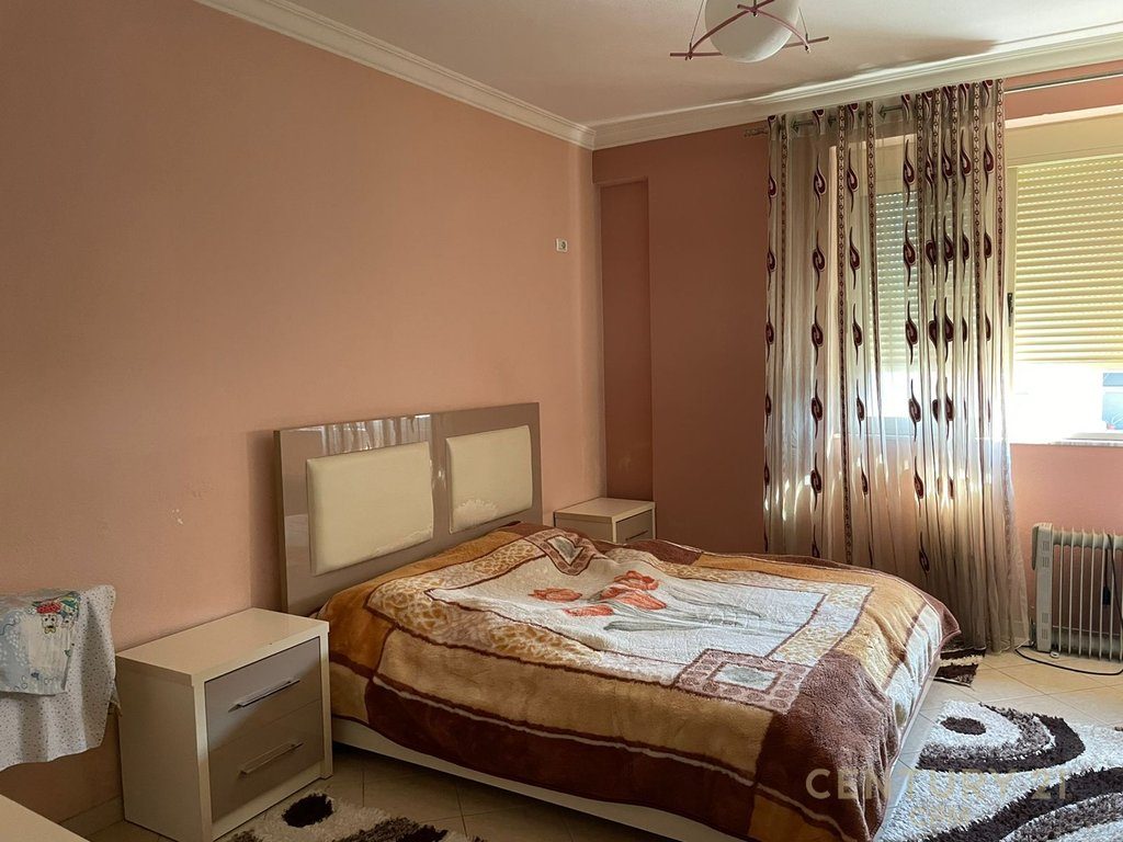 JEPET APARTAMENT PER QIRA NE ASTIR!