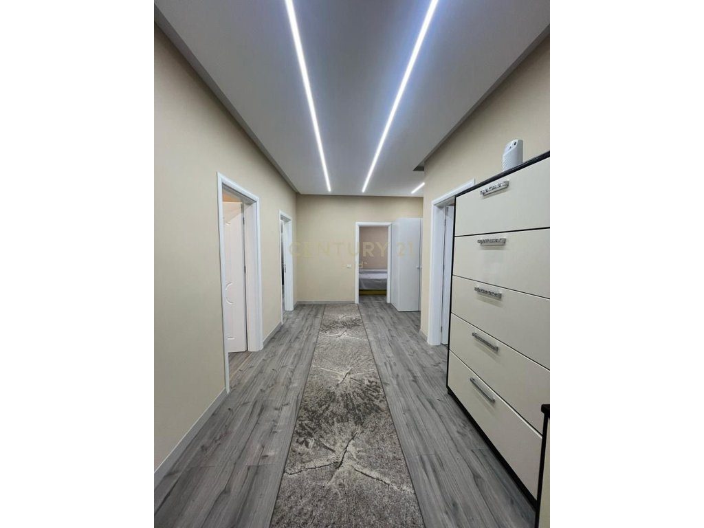 JAPIM ME QIRA APARTAMENT 3+1+2 NE DON BOSKO!!