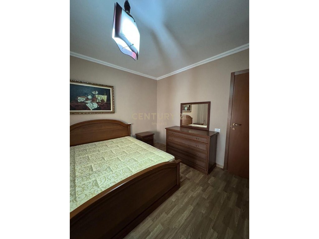 Apartament 1+1 Me Qira tek Sheshi Willson, Tirana e Re !