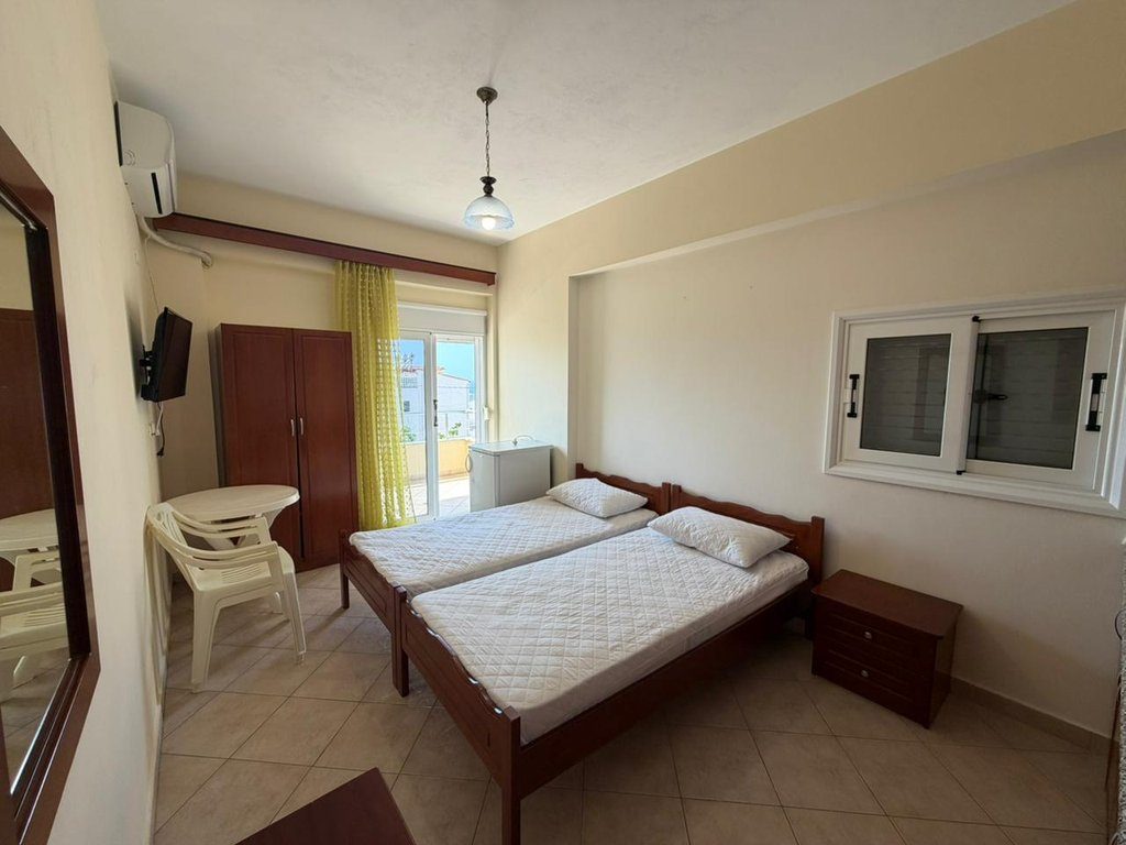 SARANDË, SHITEN 3 STUDIO