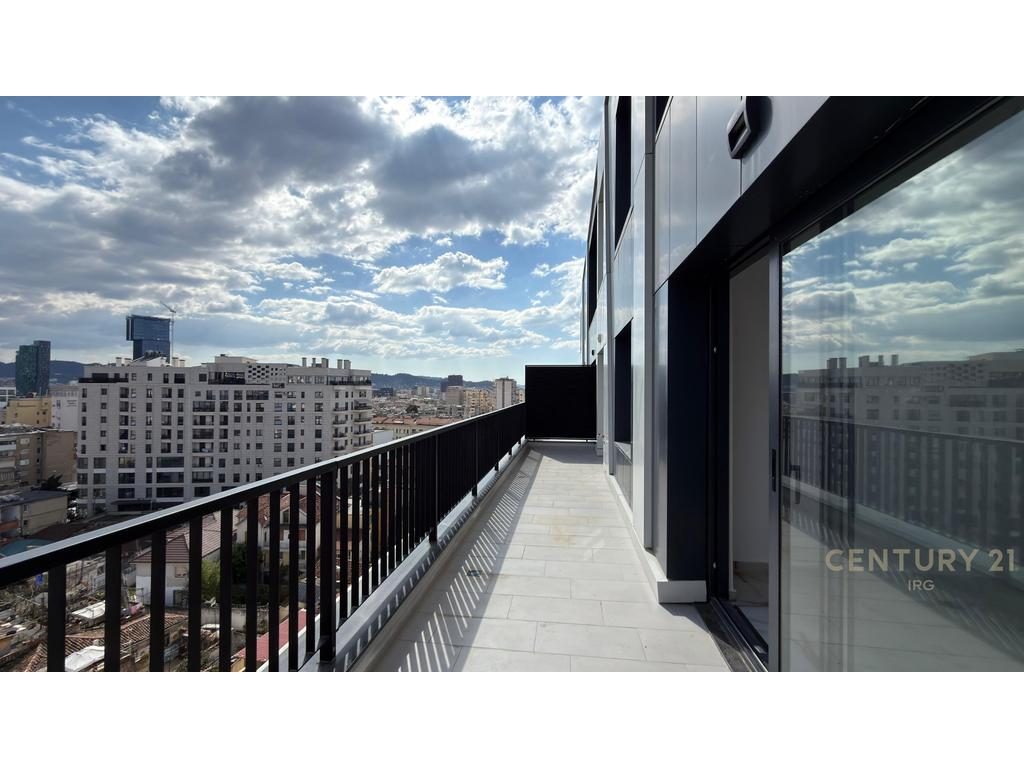 Jepet apartament 2+1+2 per Zyra tek Rruga e Barrikadave!