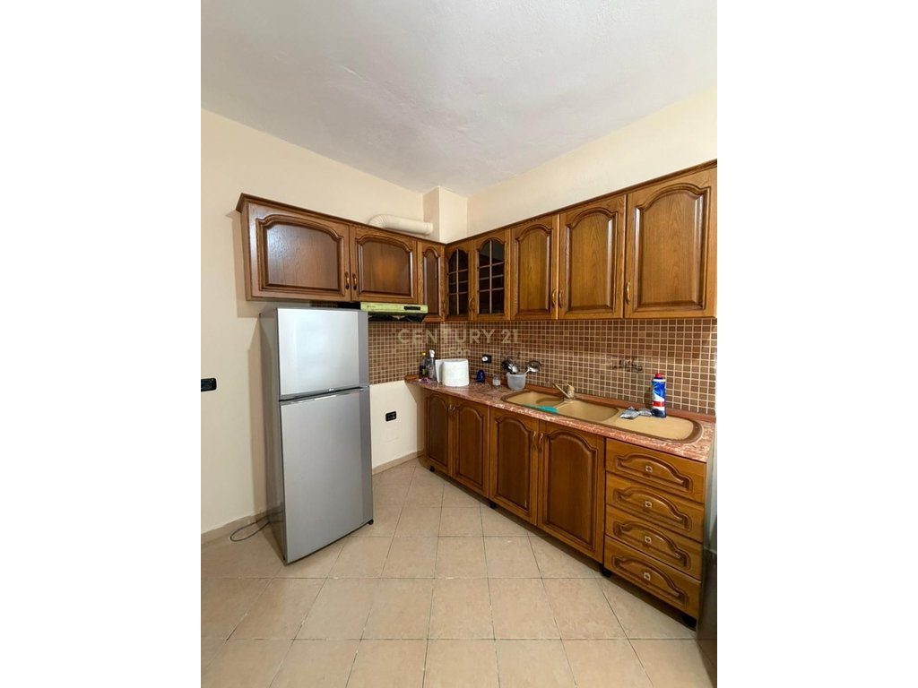 Apartament 1+1 Në Shitje në Mali i Robit, Durrës !