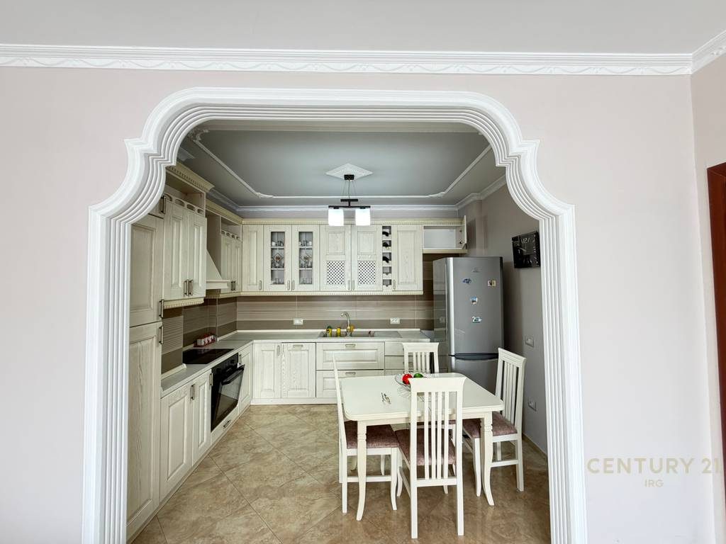 APARTAMENT 2+1+POST PARKIMI TEK FUSHA NË ALI DEM