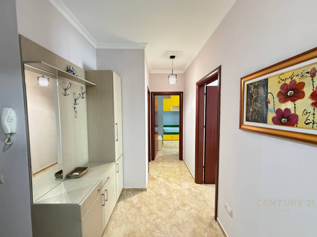 APARTAMENT 2+1+POST PARKIMI TEK FUSHA NË ALI DEM
