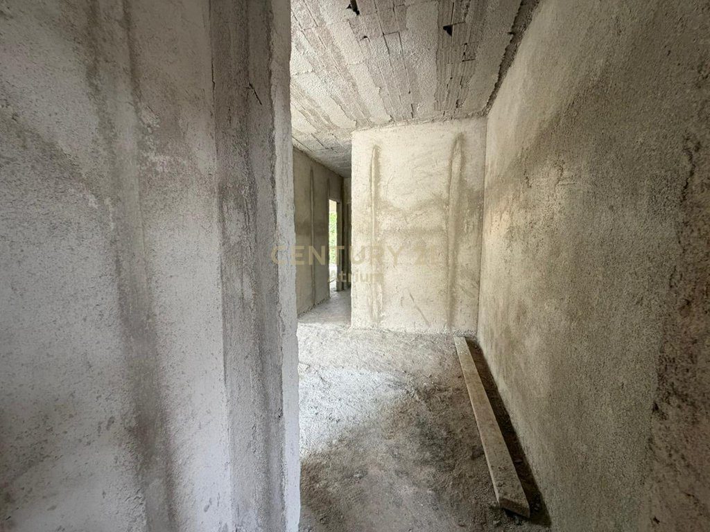 APARTAMENT 2+1+2+POST PARKIMI PER SHITJE TEK '' SECRETE GARDEN REZIDENCE 2 '' PRANE TEG !!!