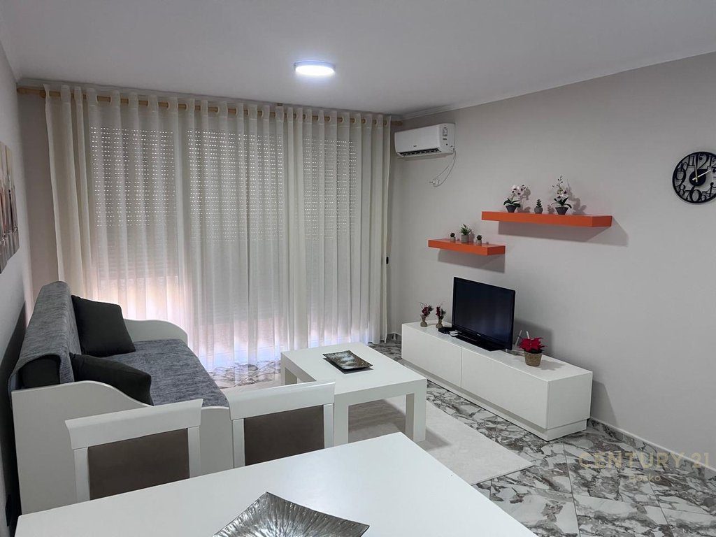 Shitet apartament 1+1 në Shëngjin – shumë pranë detit 🌊