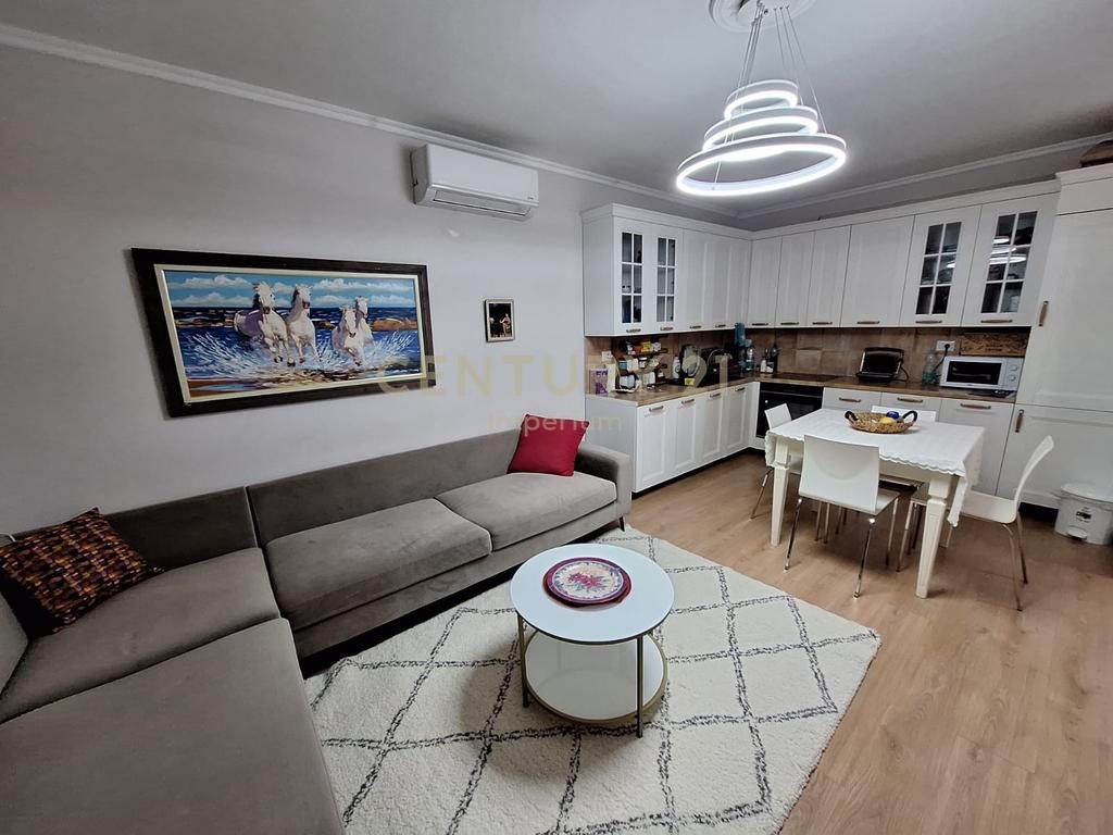 Apartament 1+1 për shitje në Yzberish