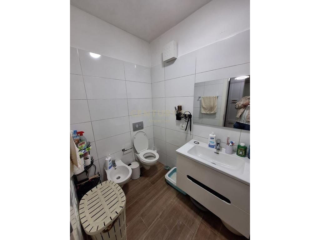 Apartament 1+1 për shitje në Yzberish