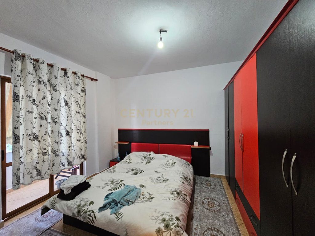 Shesim apartament 1+1 me dy ballkone ne Don Bosko