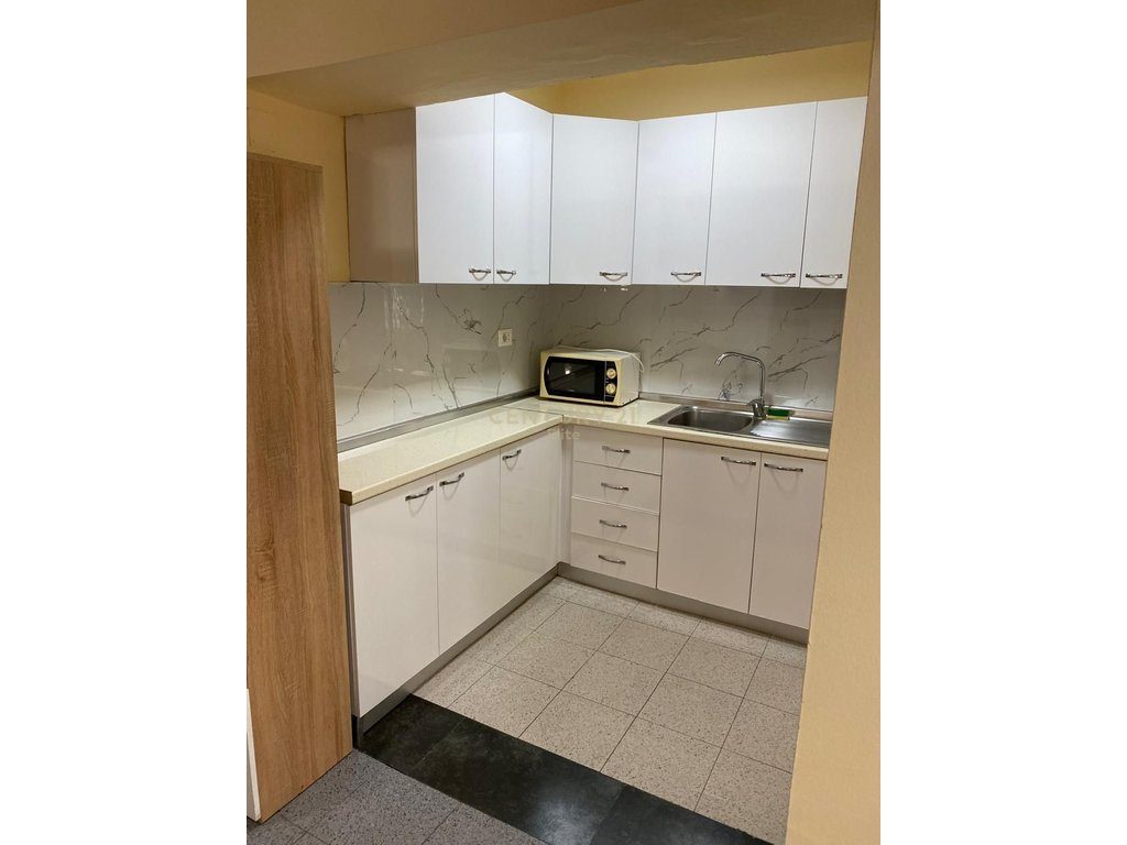 Apartament 1+1 me qira në zonën Tirana e Re, Tiranë – 50.000 Leke/muaj