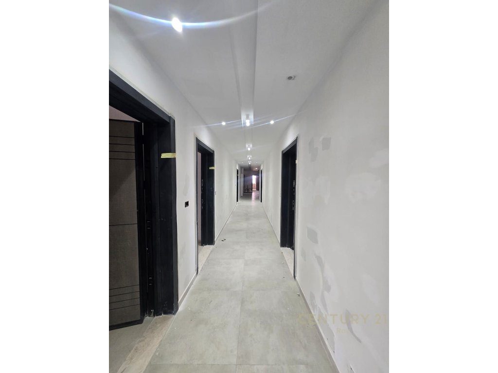 SHITET APARTAMENT 1+1+POST PARKIMI , PRANE HOTEL PREMIUM NE GOLEM !!!