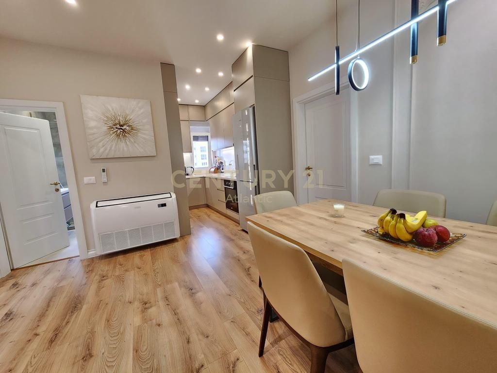 Super Apartament në Shitje – Plazh, Durrës