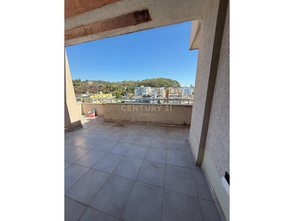 SHITET APARTAMENT 1+1 TEK SHKEMBI KAVAJES!
