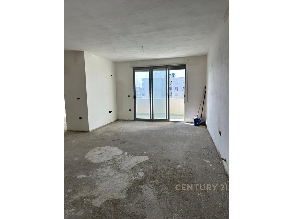Apartament 2+1+2 në shitje në Durrës - 141000€ | 117.5 m²