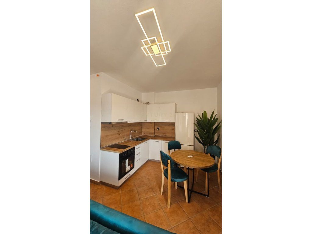 Shitet Apartament 2+1 me Pamje nga Deti në Shkëmbin e  Kavajës, Durrës !!