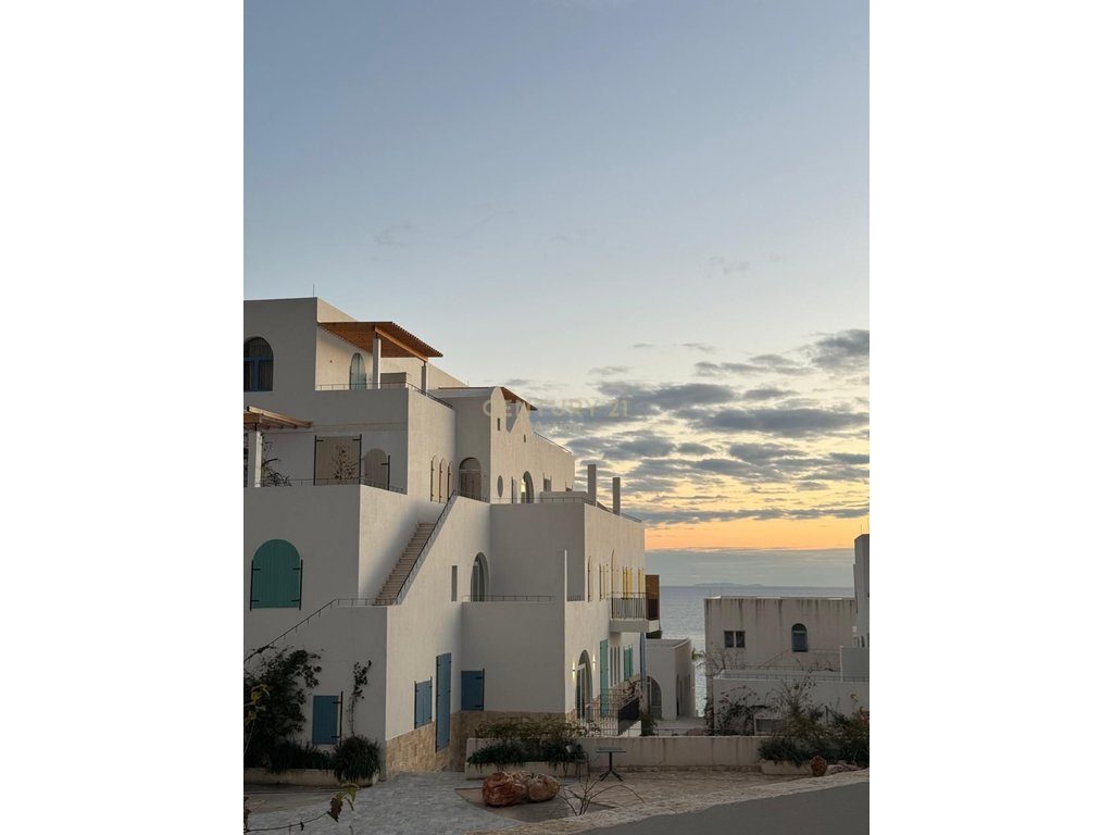 SHITET STUDIO APARTAMENT TEK SANTORINI VILLAGE ,DHERMI