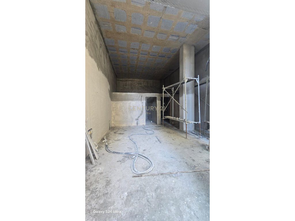 Apartament 1+1 me Mundësi Kthimi në Duplex, Golem, Ndërtim i Ri
