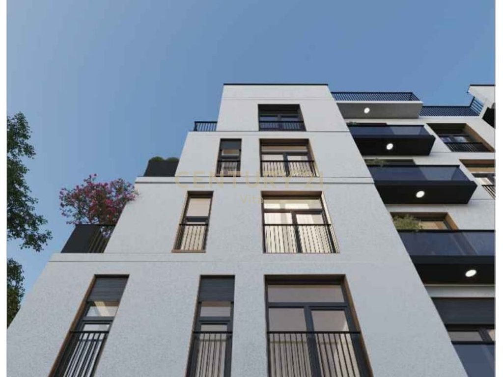 Apartament 1+1 me Mundësi Kthimi në Duplex, Golem, Ndërtim i Ri