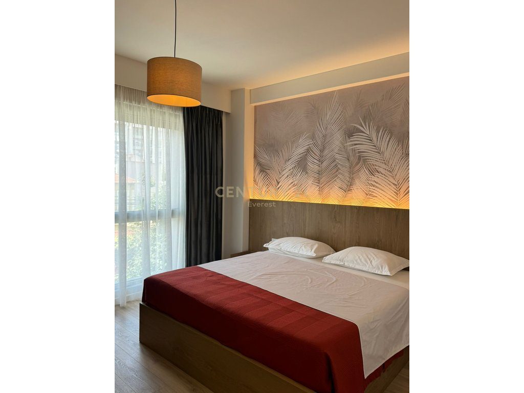 GJIMNAZI PARTIZANI, SUPER APARTAMENT 1+1 PER QIRA