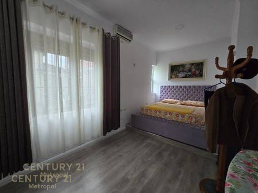Japim me qira apartament 2+1 në Sauk, pranë Akademisë së Policisë