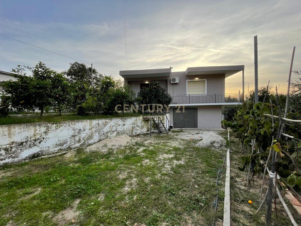 Shtëpi 2+1 Për Shitje në Tragjas, Vlorë - 295,000€ | 318 m²