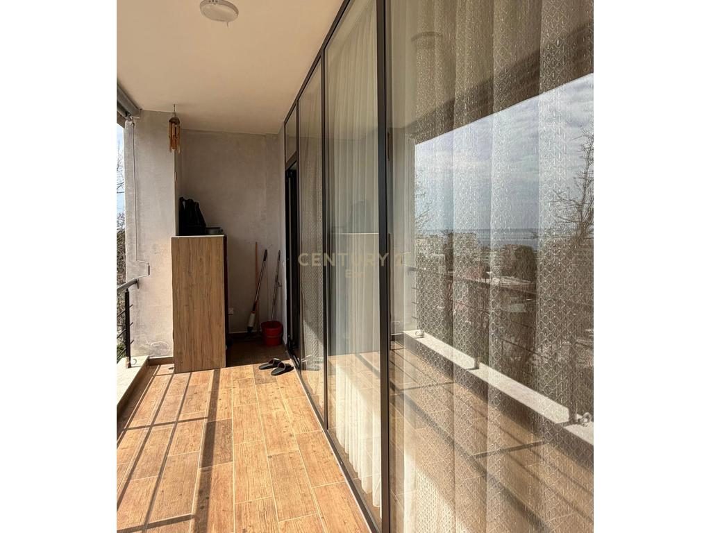 SHITET APARTAMENT 2+1+2 ME PAMJE DETI, VILA E ZOGUT DURRES !