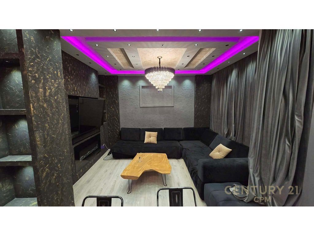 Shitet apartament 2+1+2 Ne Astir
