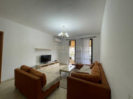 Shitet apartament 2+1+2 tek Paralel Living ne Don Bosco