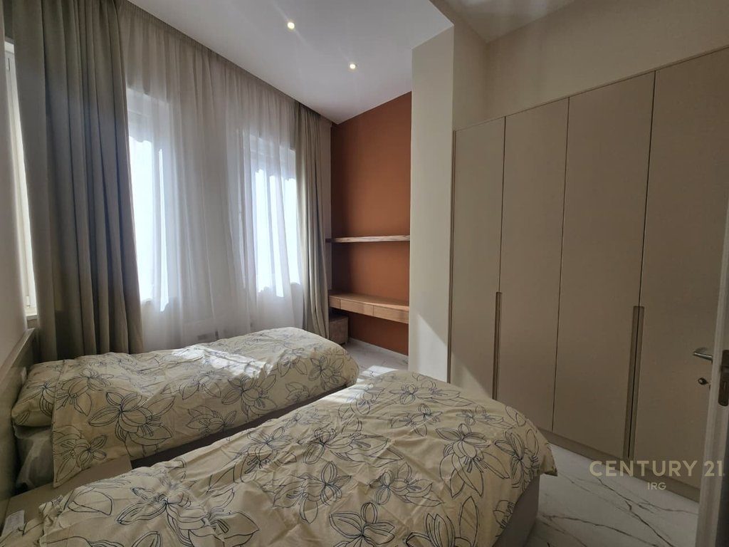 APARTAMENT 2+1 PER QIRA TE 'DONIKA CENTER'!