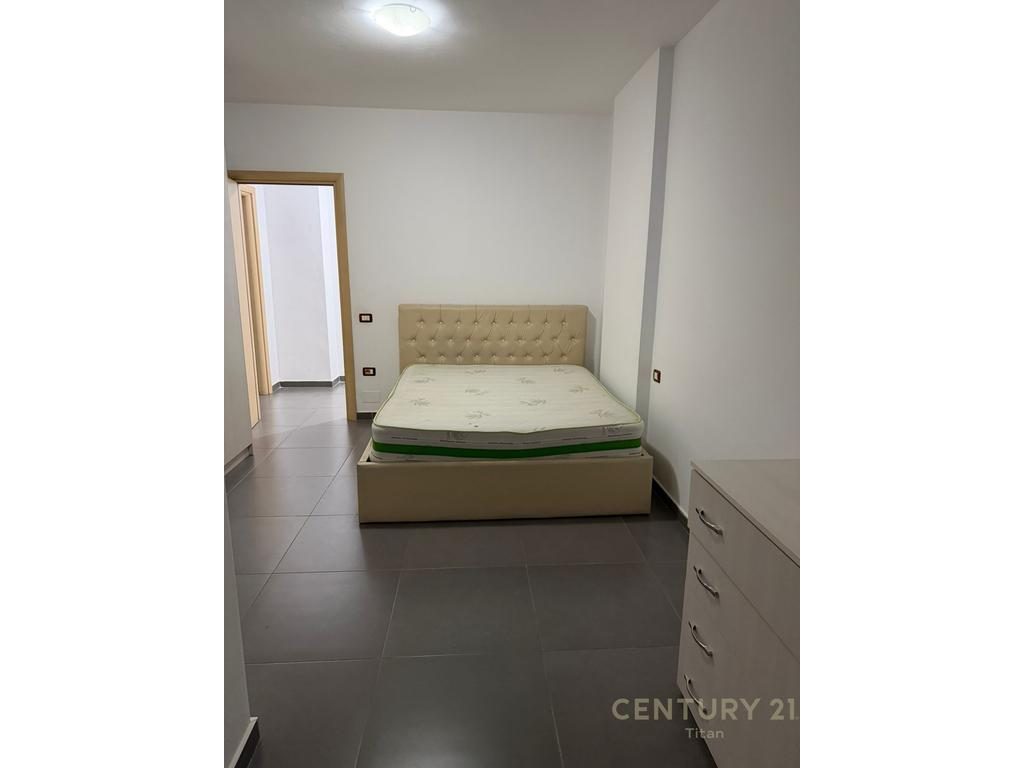 Apartament 2+1 per qira ne Yzberish
