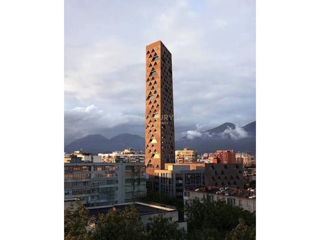 SHITET APARTAMENT 1+1 TEK TIRANA TOWER NE PORCELAN!