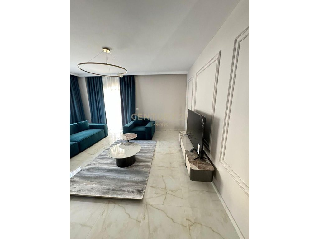 RESIDENCA LAKE LAND, JAPIM ME QIRA APARTAMENT 2+1+POST PARKIMI