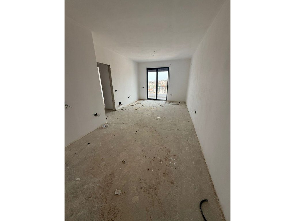 SHITET APARTAMENT 1+1 – RRUGA E DIBRËS