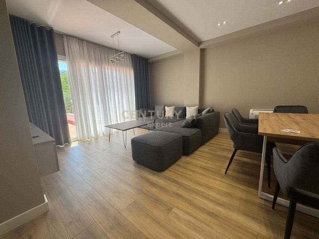 SHESIM DUPLEKS MODERN  TE LIQENI I THATE