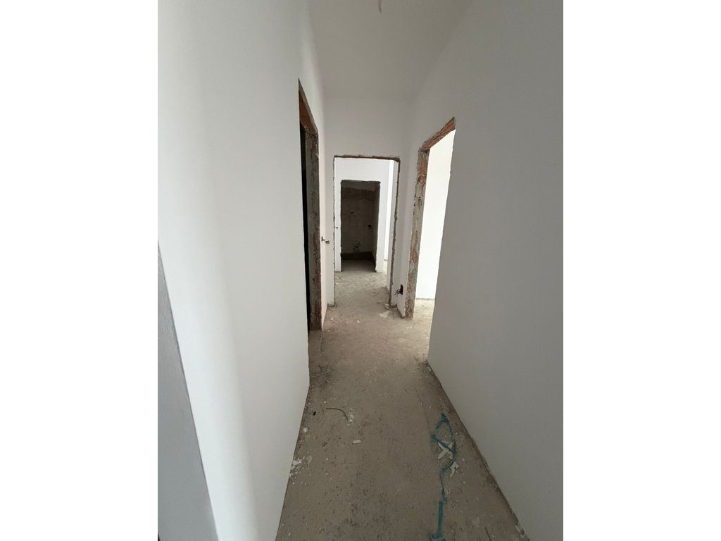 Apartament 2+1+2 Për Shitje në Rruga Siri Kodra, Tiranë