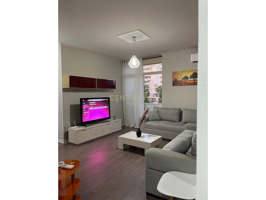 Apartament 1+1 Me Qira, Vije e Pare Deti në Plazh, Durrës – 500€