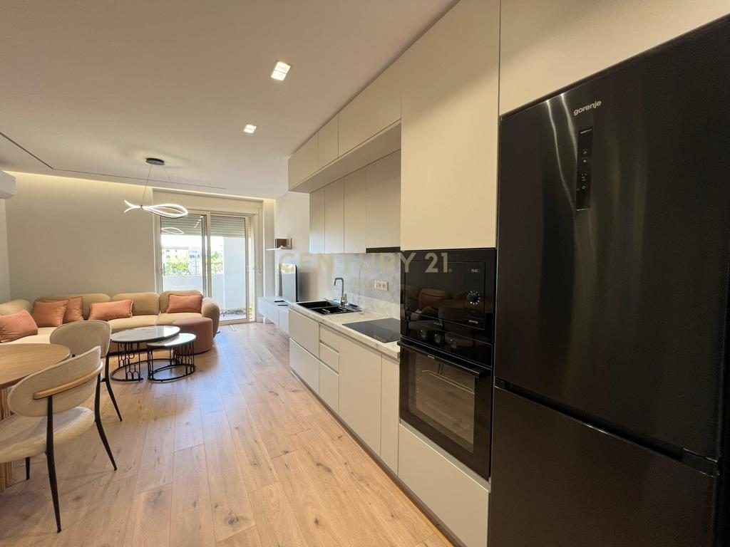 Qera, Apartament Luxury,2+1+2, Spitalle, Durres !