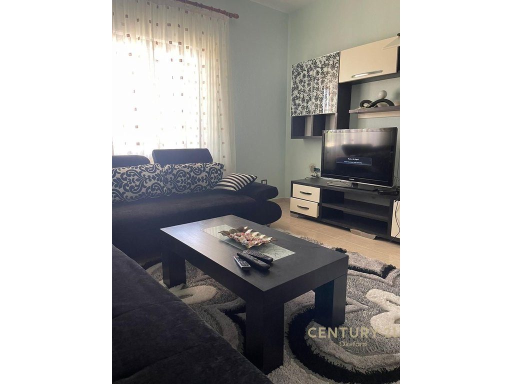 APARTAMENT  PËR QIRA 2+1 ME POST PARKIMI PRANE ISH DOGANES