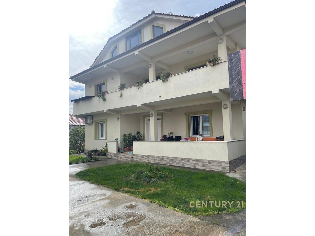 APARTAMENT  PËR QIRA 2+1 ME POST PARKIMI PRANE ISH DOGANES