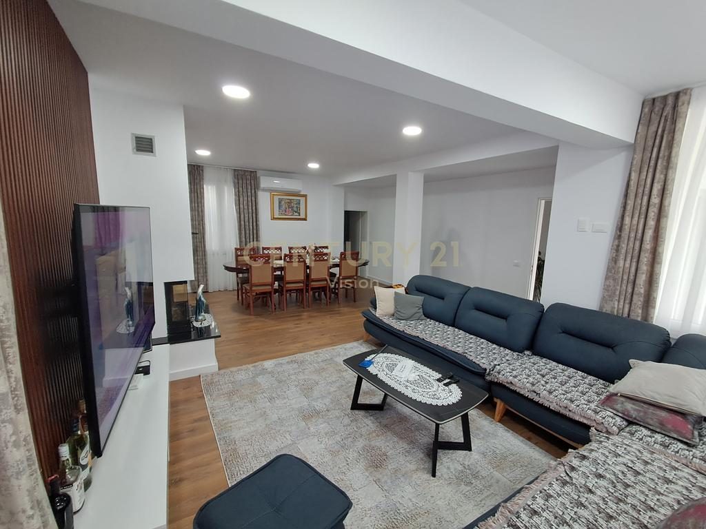 Shtëpi private + toke Në Shitje në Boric i Vogel, Shkodër   | 2225 m²