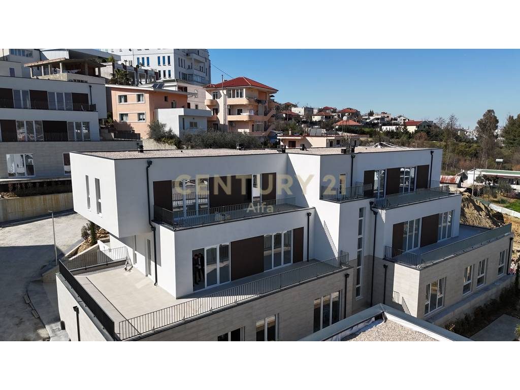 Apartament 3+1+2 me Verandë për shitje në Eden Residence – Sauk, Tiranë!