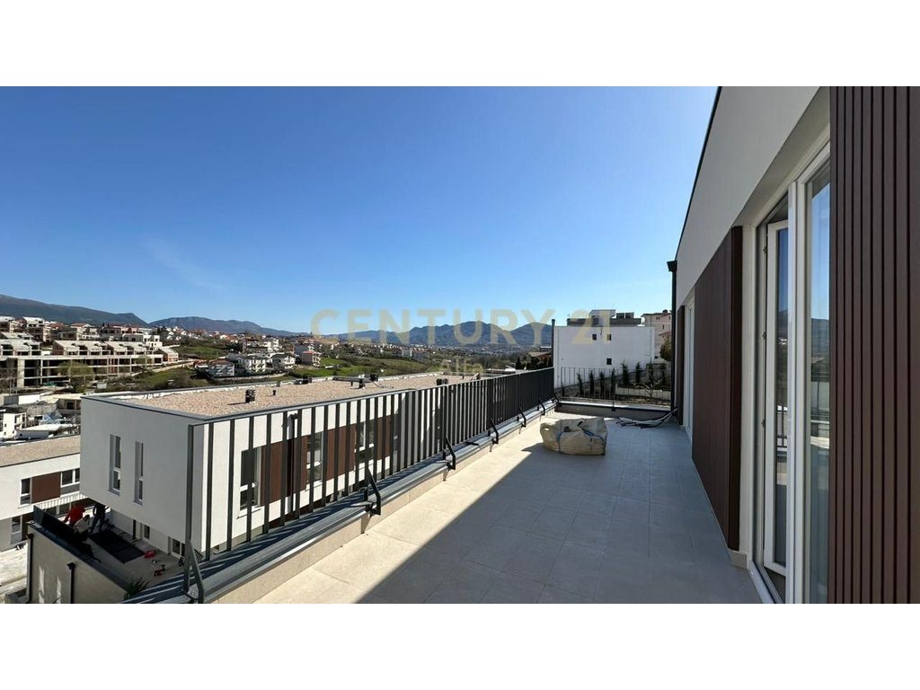 Apartament 3+1+2 me Verandë për shitje në Eden Residence – Sauk, Tiranë!