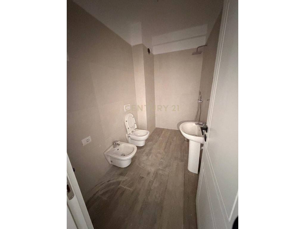 "Splash Color" Apartament 1+1 në shitje në Paskuqan, Tiranë - 90,000€ | 69,43 m²