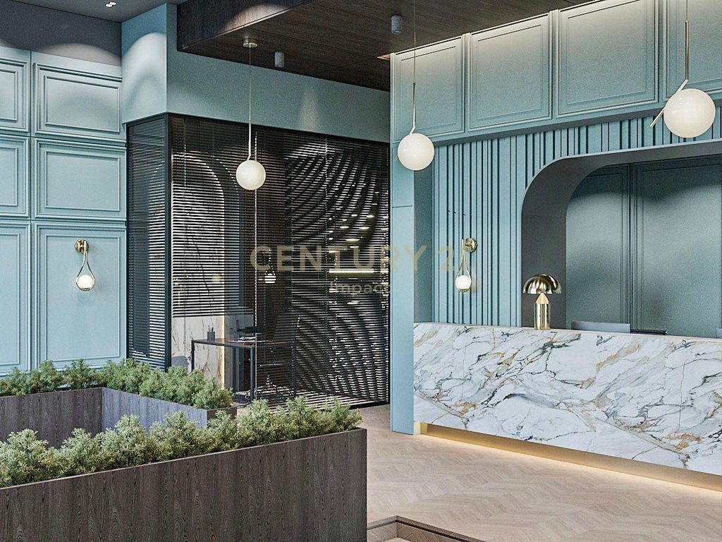 Ambient Modern Open-Space 1000 m² në Katin e Fundit  me pishine dhe me Pamje Spektakolare!!!!