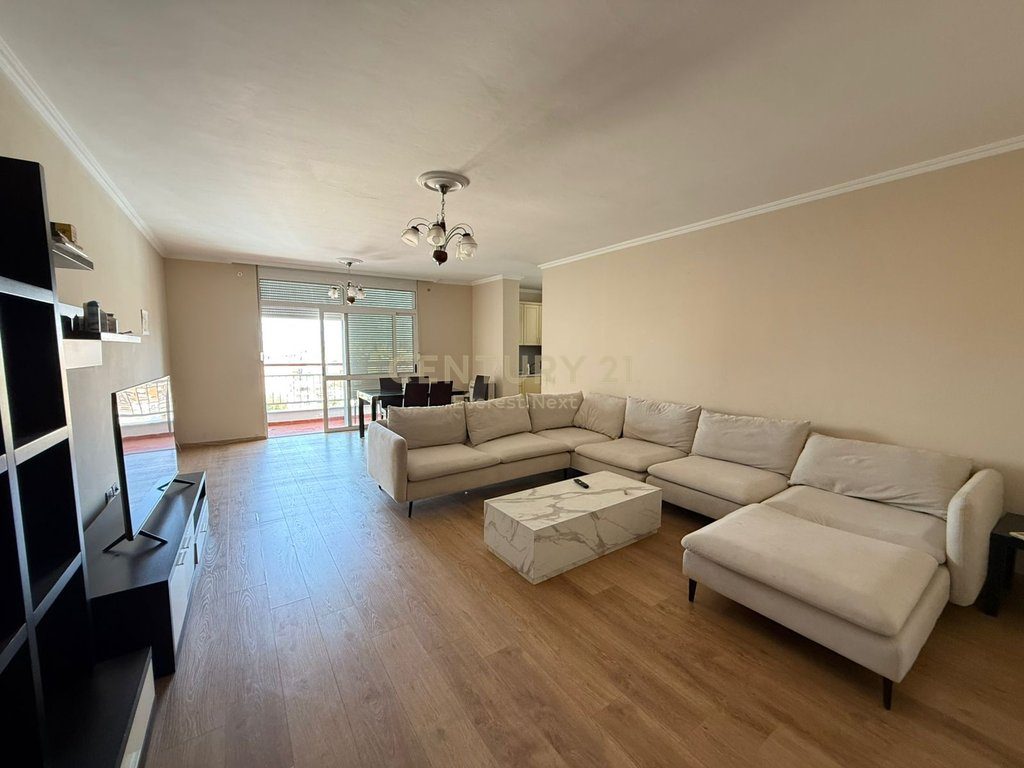 ULET CMIMI!!!!!!SHITET APARTAMENT 3+1+2 TEK ISH EKSPOZITA ‼️