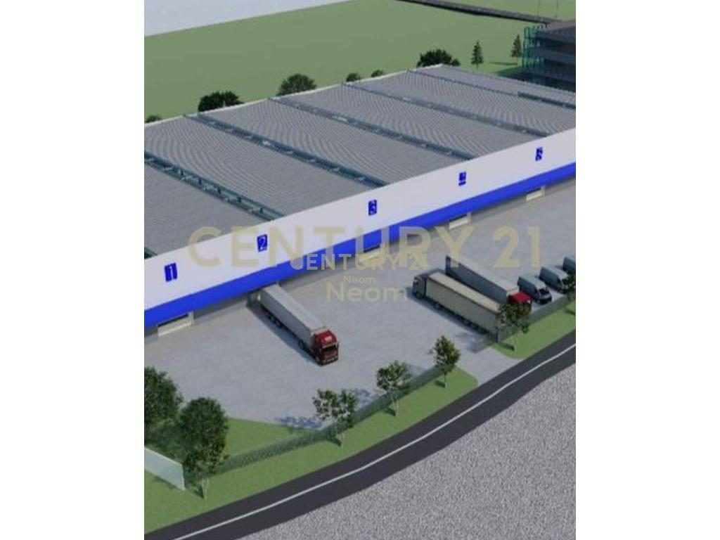 KAPANON ME QIRA NË VORË – 6,200 m² | IDEAL PËR BIZNESE TË MËDHA