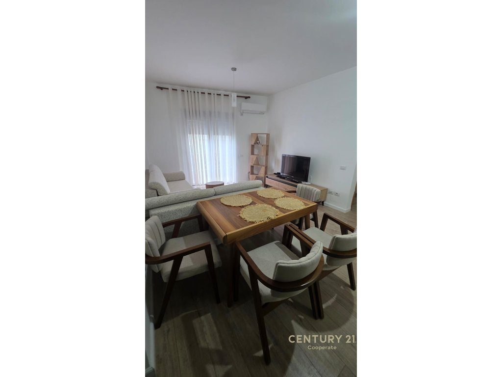 SHESIM APARTAMENT 1+1 ME PAMJE NGA DETI, NE VLORE