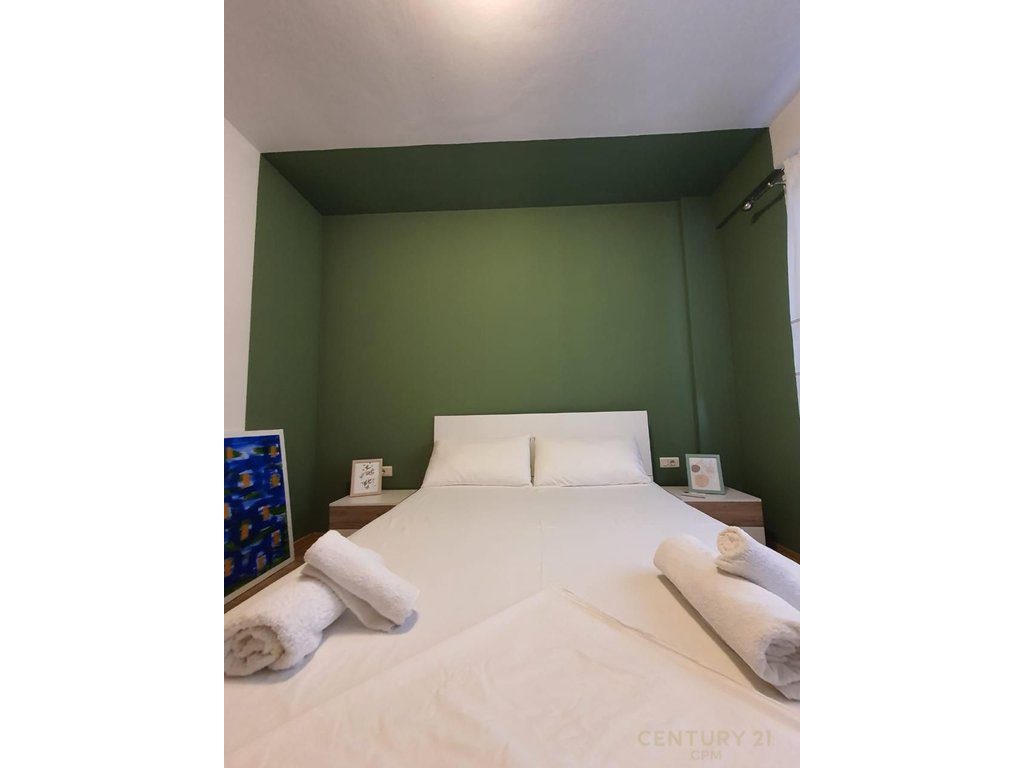 Apartament 1+1 për Qira në Pallatet Agimi, Tiranë - 62000ALL